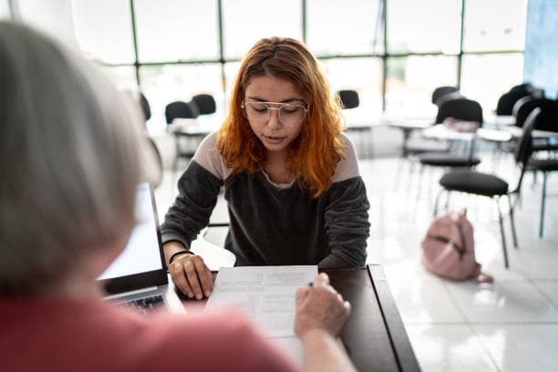 Aide aux CV, lettre de motivation, et Préparation aux Entretiens 